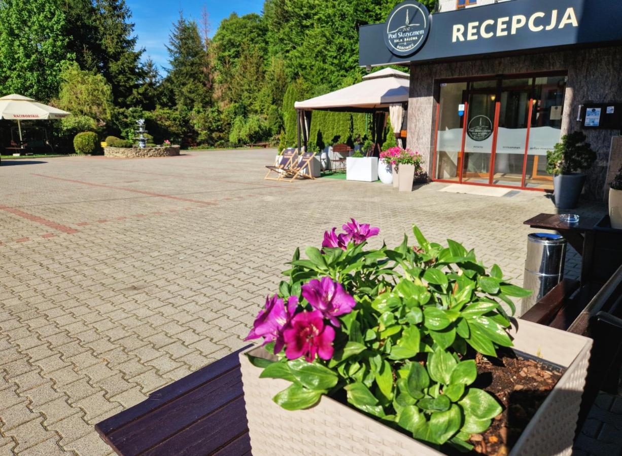 Gosciniec Pod Skrzycznem Hotel Szczyrk Exterior foto