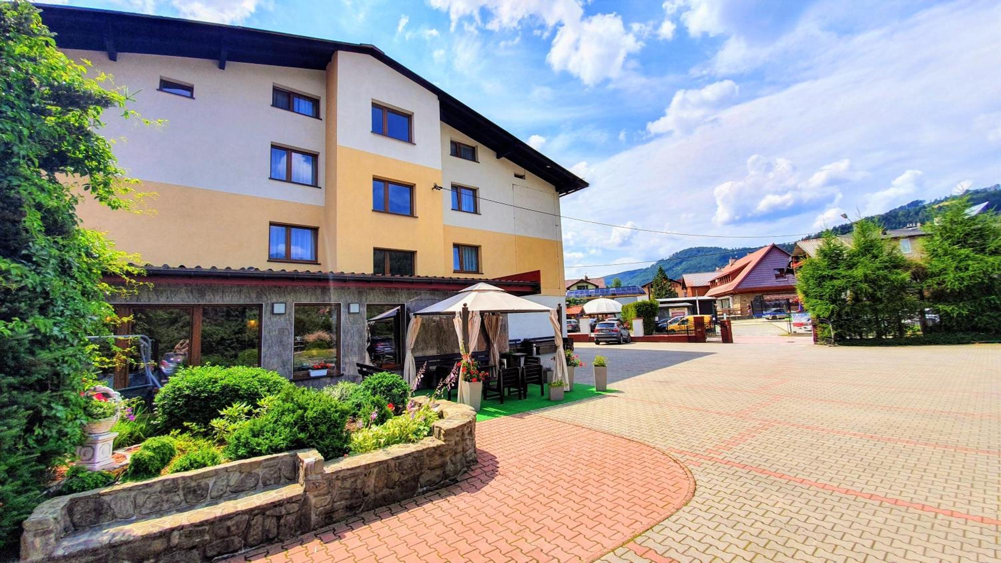 Gosciniec Pod Skrzycznem Hotel Szczyrk Exterior foto